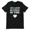 I'M A LOVER NOT A FIGHTER. MY PITBULL IS TOO. T-shirt - Image 2
